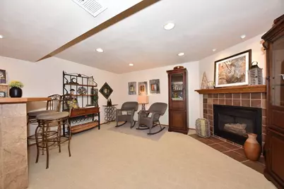 W154N7712  Pheasant Ln, Menomonee Falls, WI 53051 - Photo 19