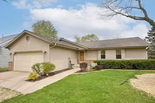 W154N7712 Pheasant Ln, Menomonee Falls, WI 53051 - Photo 1