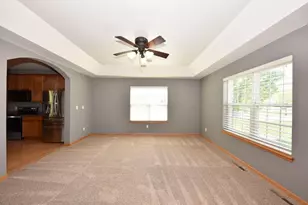 505 Acacia Dr, Saukville, WI 53024 - Photo 5