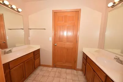 505  Acacia Dr, Saukville, WI 53024 - Photo 21