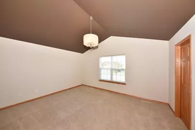 505  Acacia Dr, Saukville, WI 53024 - Photo 15