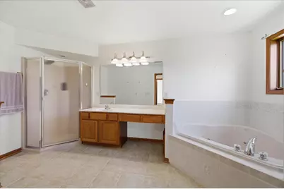 437  Emerald Hills Dr, Fredonia, WI 53021 - Photo 31