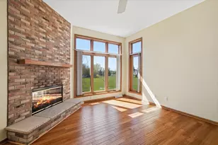 437 Emerald Hills Dr, Fredonia, WI 53021 - Photo 11