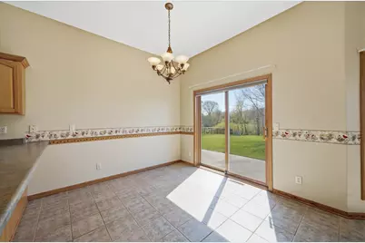 437  Emerald Hills Dr, Fredonia, WI 53021 - Photo 17