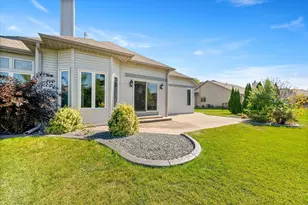 437 Emerald Hills Dr, Fredonia, WI 53021 - Photo 49