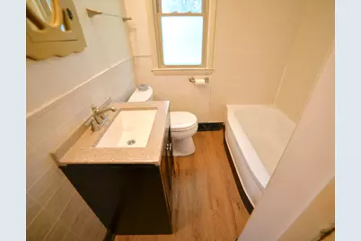 6301 N Joyce Ave, Milwaukee, WI 53225 - Photo 5