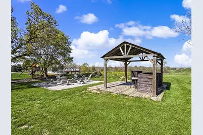 4722 W Oakwood Rd, Franklin, WI 53132 - Photo 39