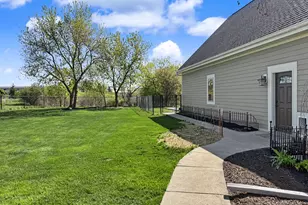 4722 W Oakwood Rd, Franklin, WI 53132 - Photo 41