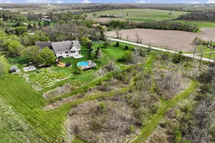 4722 W Oakwood Rd, Franklin, WI 53132 - Photo 45