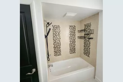 2609  Bate St, Racine, WI 53403 - Photo 9