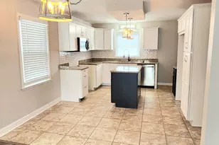 2609 Bate St, Racine, WI 53403 - Photo 3