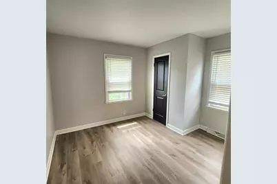 2609  Bate St, Racine, WI 53403 - Photo 7