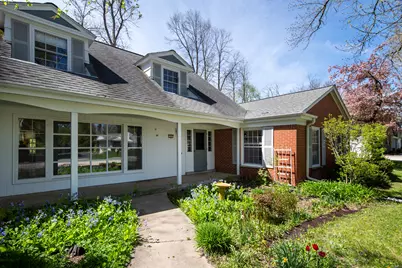127 E Fox Dale Rd, Glendale, WI 53217 - Photo 75