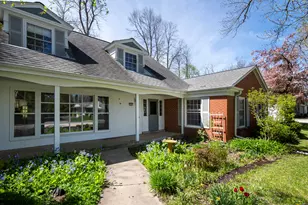 127 E Fox Dale Rd, Glendale, WI 53217 - Photo 75