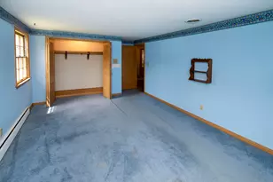127 E Fox Dale Rd, Glendale, WI 53217 - Photo 43