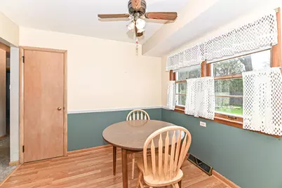 W168N8492  Jacobson Dr, Menomonee Falls, WI 53051 - Photo 15