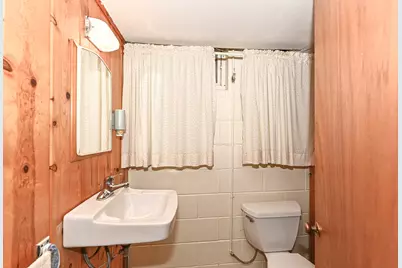 W168N8492  Jacobson Dr, Menomonee Falls, WI 53051 - Photo 29