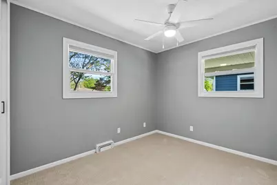 W67N408  Grant Ave, Cedarburg, WI 53012 - Photo 17