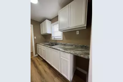 614  11th St, Racine, WI 53403 - Photo 9