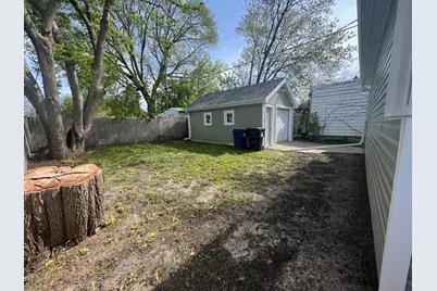 614  11th St, Racine, WI 53403 - Photo 5