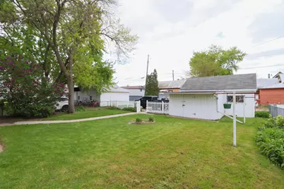 1608  West Ave, La Crosse, WI 54601 - Photo 25