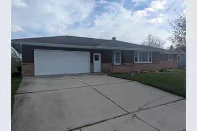 103 E Prospect Ave, Plymouth, WI 53073 - Photo 3
