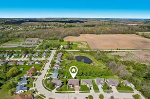 1640 Great Forest Dr, West Bend, WI 53090 - Photo 53