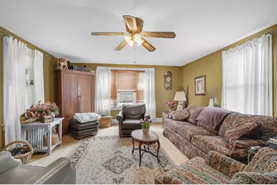 2830  Shady Lane Rd, Saukville, WI 53080 - Photo 11