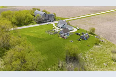 2830  Shady Lane Rd, Saukville, WI 53080 - Photo 23