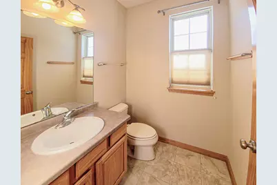 1805  Deer Path -, Waukesha, WI 53189 - Photo 31