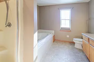 1805 Deer Path, Waukesha, WI 53189 - Photo 29