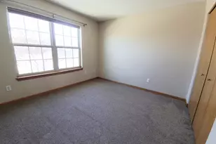 1805 Deer Path, Waukesha, WI 53189 - Photo 21