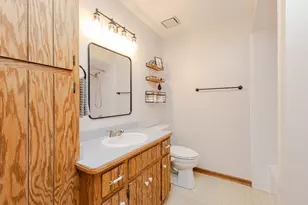 1404 40th Ct, Kenosha, WI 53144 - Photo 43