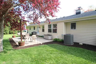 N93W6266  Arbor Dr, Cedarburg, WI 53012 - Photo 33