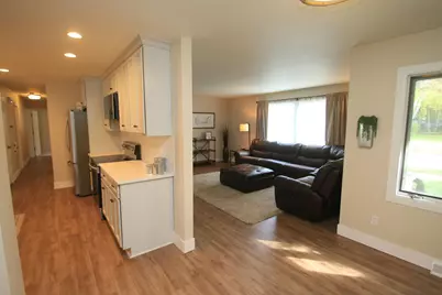 N93W6266  Arbor Dr, Cedarburg, WI 53012 - Photo 13