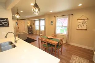 N93W6266 Arbor Dr, Cedarburg, WI 53012 - Photo 11