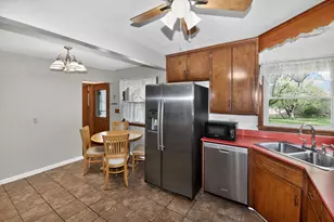 3440 W 5 Mile Rd, Racine, WI 53108 - Photo 11