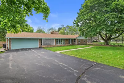 7300 S 92nd St, Franklin, WI 53132 - Photo 25