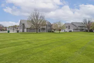 214 Minz Park Cir, West Bend, WI 53095 - Photo 27