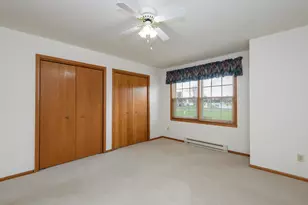 214 Minz Park Cir, West Bend, WI 53095 - Photo 15