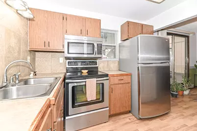 7941 S 68th St #404, Franklin, WI 53132 - Photo 9