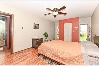 7941 S 68th St #404, Franklin, WI 53132 - Photo 17