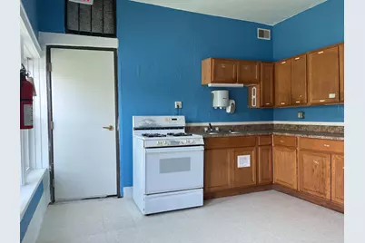 2925 N Holton St #2927, Milwaukee, WI 53212 - Photo 13
