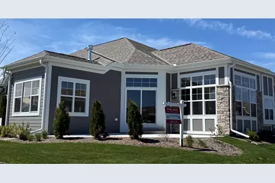 877 S Verona Cir #82, Grafton, WI 53024 - Photo 1