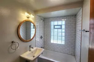W158N9026 Charles Dr, Menomonee Falls, WI 53051 - Photo 17