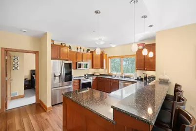 N51W34681  Wisconsin Ave #3116, Oconomowoc, WI 53069 - Photo 7