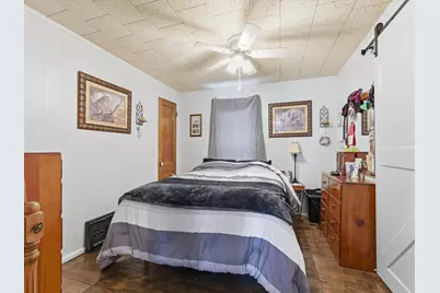 852  Frederick St, Oshkosh, WI 54901 - Photo 13