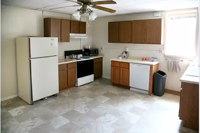 352 W Main St, Waukesha, WI 53186 - Photo 25