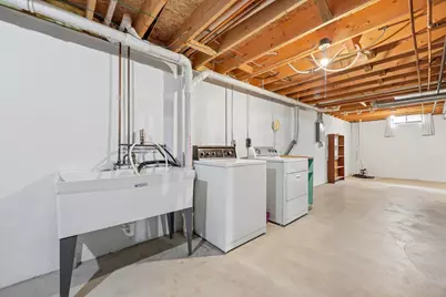 856  Uhen Ct, Burlington, WI 53105 - Photo 31