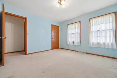 856  Uhen Ct, Burlington, WI 53105 - Photo 27